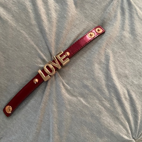 Bracelets - Picture 3 of 4